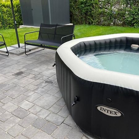 Haushalfte Mit Garten, Kamin, Grill & Whirlpool Nahe Ber Vila Berlim Exterior foto