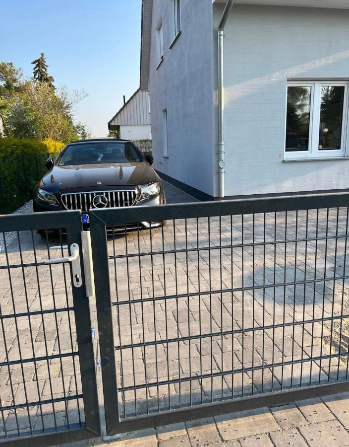 Haushalfte Mit Garten, Kamin, Grill & Whirlpool Nahe Ber Vila Berlim Exterior foto